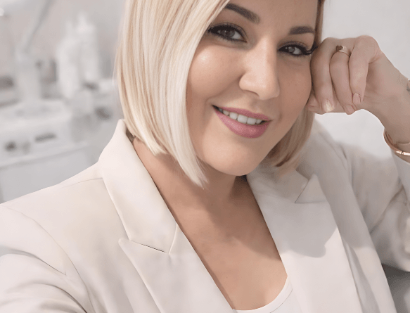 Gemma Winstanley permanent makeup artist in Hull